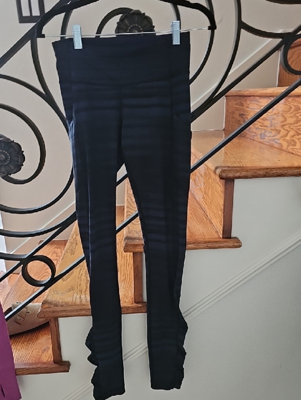 lululemon Leggings, Ruched Sides, Pockets,‎ 31in full length